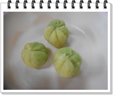 薩摩芋の2色茶巾絞り